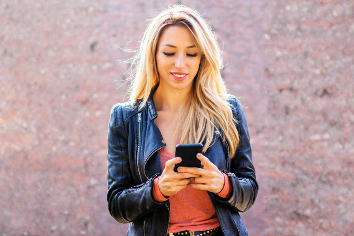 batteria smartphone trucco